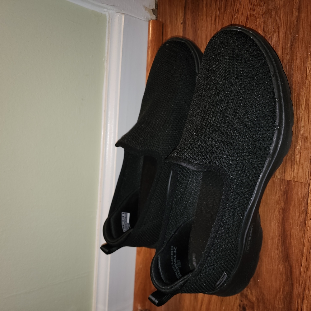 Black Slip-On Sneakers